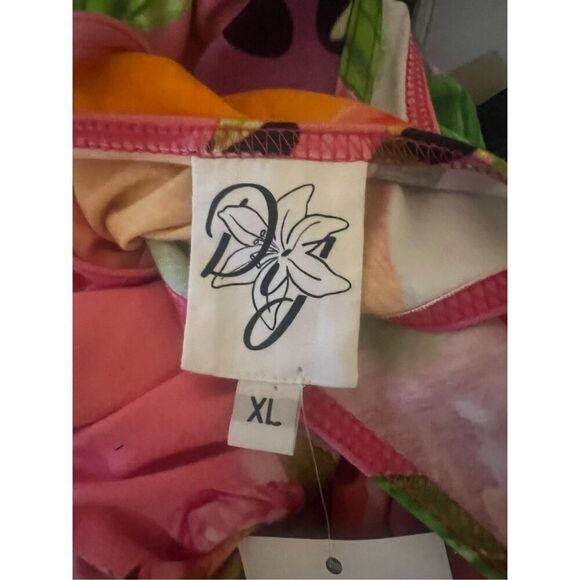 NWT Dressed in Joy Bright Print Bamboo Blend SUPER soft Flattering Ruched Side T - Picture 10 of 11